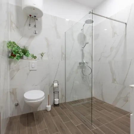 Throne Of 2 Ντουμπρόβνικ